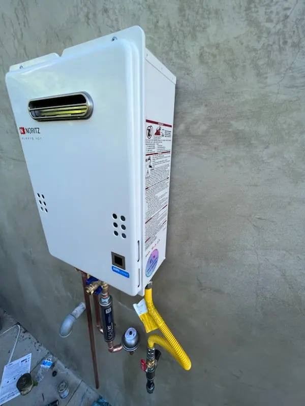 Tankless water heater installation for Springhill homes